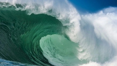 Nhật Bản ban bố cảnh báo sóng thần sau động đất