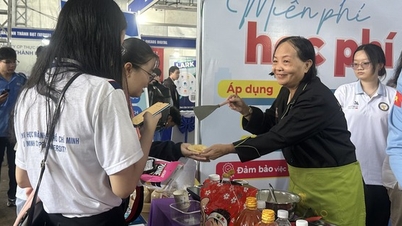 ບູດທີ່ເປັນເອກະລັກຢູ່ Job Link 2025