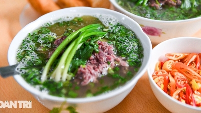 Los platos que se suelen comer con fideos vermicelli y pho son una "medicina preciosa" en el cambio de estaciones.