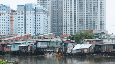 Stěhování domů podél řek a kanálů v Ho Či Minově Městě: Znevýhodnění se obávají, že si nebudou moci dovolit peníze z červené knihy