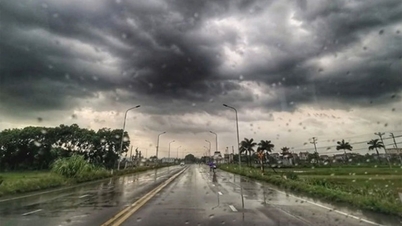 Dnešní počasí (10. listopadu): Bouře Fung-Wong vstupuje do Východního moře a stává se bouří číslo 14.