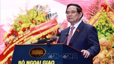 Statsminister Pham Minh Chinh: Diplomati implementerer «3 gode gjerninger» i tråd med «3 emuleringer» i den nye perioden.