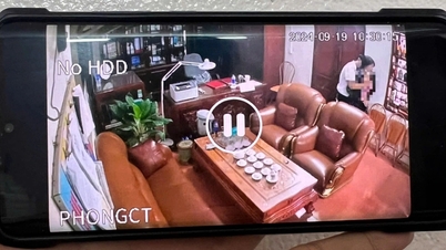 ករណី​បុរស​«​ស្និទ្ធស្នាល​នឹង​ស្ត្រី​ជា​ច្រើន​» ៖ តើ​នរណា​ជា​ប្រធាន​ក្រុមប្រឹក្សាភិបាល​សាលា?