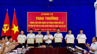 Η Ταξιαρχία 172 (Ναυτική Περιοχή 3) επαινέθηκε για την τυπική της απόδοση στην πρόληψη πλημμυρών και καταιγίδων.