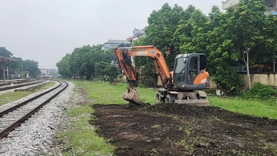 Remont parkingu na stacji Hai Duong, aby służyć urzędnikom i osobom podróżującym pociągiem