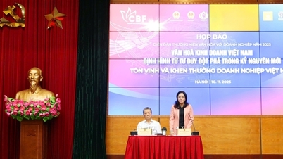 ປຶກ​ສາ​ຫາ​ລື​ວິ​ທີ​ແກ້​ໄຂ​ເພື່ອ​ພັດ​ທະ​ນາ​ວັດ​ທະ​ນະ​ທໍາ​ທຸ​ລະ​ກິດ​ໃນ​ຍຸກ​ໃຫມ່