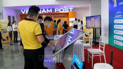 ເອົາທັກສະດິຈິຕອນມາໃຫ້ທຸກຄົນ