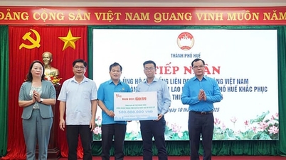 សម្ព័ន្ធសហជីពវៀតណាម កាសែត Tuoi Tre បរិច្ចាក ១,៥ពាន់លានដុង ដើម្បីជួយដល់កម្មករ Hue