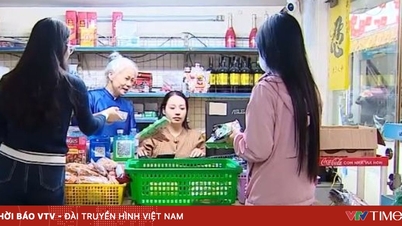 ເສີມ​ຂະຫຍາຍ​ກຳລັງ​ໜູນ​ໃຫ້​ບັນດາ​ຄອບຄົວ​ດຳ​ເນີນ​ທຸລະ​ກິດ​ລົບ​ລ້າງ​ການ​ເສຍ​ພາສີ​ກ້ອນ