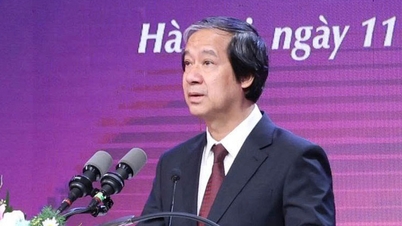 শিক্ষা ও প্রশিক্ষণ মন্ত্রী: হ্যানয়ের শিক্ষার্থীরা মূলত ভালো স্কুলে ভর্তির জন্য প্রতিযোগিতা করে।