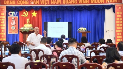 ປັບປຸງ​ທັກ​ສະ​ການ​ຖ່າຍ​ຮູບ​ຂອງ​ນັກ​ຂ່າວ ​ແລະ ບັນນາທິການ​ຢູ່​ແຂວງ ກ່າ​ເມົາ