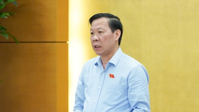 សម័យប្រជុំពេញអង្គលើកទី១៥ នៃគណៈកម្មាធិការសេដ្ឋកិច្ច និងហិរញ្ញវត្ថុ