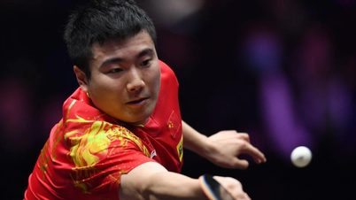 កីឡាករវាយកូនឃ្លីលើតុលេខ 3 របស់ចិនបានរងបរាជ័យយ៉ាងអាម៉ាស់នៅផ្ទះ។