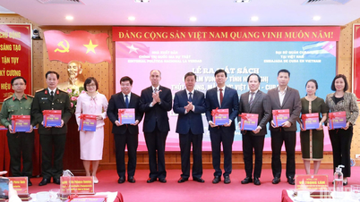 ពិធីសម្ពោធសៀវភៅស្តីពីមិត្តភាពវៀតណាម-គុយបា