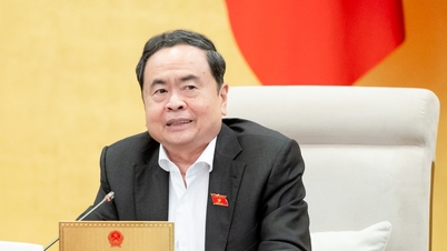 លេខាគណៈកម្មាធិការបក្សរដ្ឋសភា ប្រធានរដ្ឋសភា លោក Tran Thanh Man បានដឹកនាំកិច្ចប្រជុំគណៈកម្មាធិការអចិន្ត្រៃយ៍នៃគណៈកម្មាធិការបក្សរដ្ឋសភា និងគណៈកម្មាធិការអចិន្ត្រៃយ៍រដ្ឋសភា។