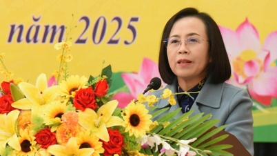 ថ្នាក់ដឹកនាំខេត្តចូលរួមពិធីបុណ្យបង្រួបបង្រួមជាតិនៅតាមលំនៅដ្ឋាន