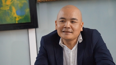 ها هوي ثانه يعود بكتاب عن الحب في عصر الذكاء الاصطناعي