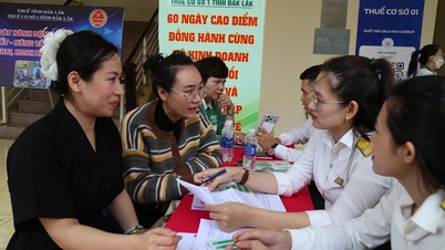 ពន្ធមូលដ្ឋាន 1 គាំទ្រដល់គ្រួសារអាជីវកម្មដើម្បីបំប្លែងគំរូពន្ធ