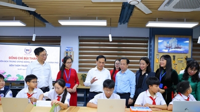 ថ្នាក់រៀន STEM ចំនួន 100 - បង្កើនភាពច្នៃប្រឌិត និងចំណេះដឹងរបស់យុវជនវៀតណាមជំនាន់ក្រោយ