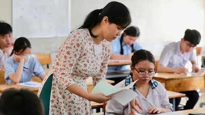 Nationale Prüfung für hervorragende Schüler an Gymnasien: Ungewöhnliche Vorkommnisse müssen unverzüglich telefonisch gemeldet werden.