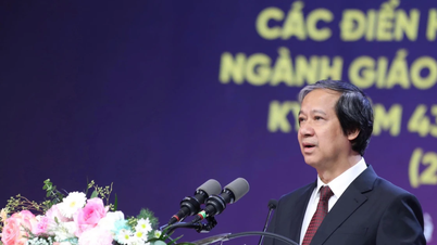រដ្ឋមន្ត្រីក្រសួងអប់រំ និងបណ្តុះបណ្តាល លោក Nguyen Kim Son៖ ទីក្រុងហាណូយ បង្កើនចំនួនសាលាទូទៅជាបន្ទាន់ និងគ្រប់គ្រងយ៉ាងតឹងរ៉ឹងលើការបង្រៀន និងការរៀនបន្ថែម។