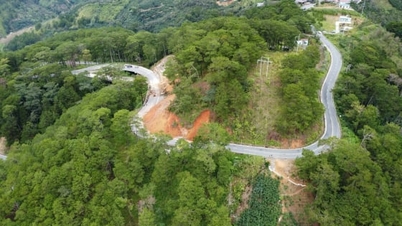 Lam Dong övervinner snabbt jordskred på två viktiga passager