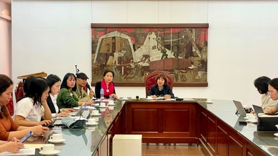 សកម្មភាពដ៏សម្បូរបែបដើម្បីអបអរសាទរខួបលើកទី 100 នៃសាកលវិទ្យាល័យវិចិត្រសិល្បៈវៀតណាម