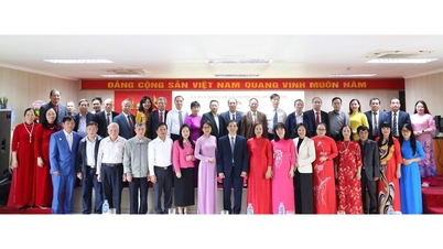 លើក​កម្ពស់​កម្លាំង​នៃ​សាមគ្គីភាព​ដ៏​អស្ចារ្យ កសាង​វួដ​ដួង​តូច​ដ៏​សម្បូរ​បែប និង​ស្រស់​ស្អាត