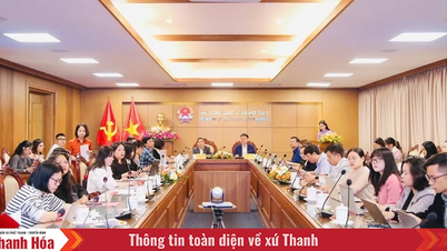 Lebih daripada 800 penyertaan untuk anugerah kewartawanan Untuk Tujuan Pendidikan Vietnam