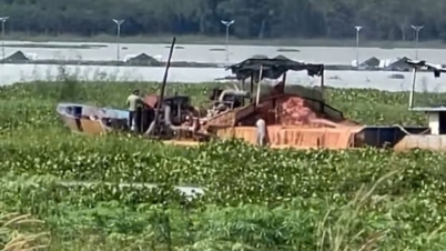 لا يوجد تعدين غير قانوني للرمال في بحيرة داو تينغ مما يتسبب في حدوث انهيارات أرضية.