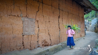 하장 몽족의 문화유산, 흙벽집