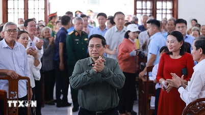 Gia Lai៖ នាយករដ្ឋមន្ត្រី​ចូលរួម​ទិវា​ឯកភាពជាតិ​ដ៏​អស្ចារ្យ​នៅ​ឃុំ De Gi