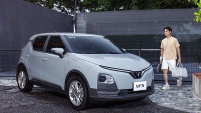 VinFast បង្កើត​កំណត់​ត្រា​ថ្មី ដោយ​អាច​ចែកចាយ​រថយន្ត​អគ្គិសនី​បាន​ជាង 20,000 គ្រឿង​ក្នុង​រយៈពេល 1 ខែ