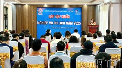 ພູທອນ: ຝຶກອົບຮົມທັກສະການທ່ອງທ່ຽວໃນປີ 2025