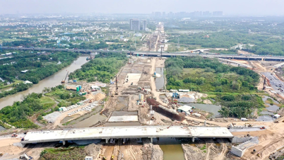 ការ​បញ្ចេញ​ទុន​វិនិយោគ​សាធារណៈ៖ មូលដ្ឋាន​ជួប​ការ​លំបាក​បន្ទាប់​ពី​ការ​ច្របាច់​បញ្ចូល​គ្នា។