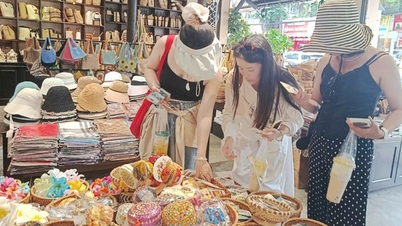 Khanh Hoa: A külföldi turisták "vörös szemmel" keresik a vietnami árukat