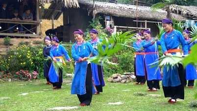 ស្ត្រីជនជាតិ Tay "ប្រាប់រឿងនិទាន" តាមរយៈទេសចរណ៍សហគមន៍