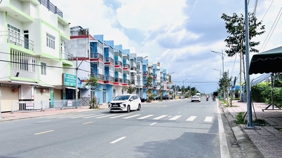 ដាក់ឈ្មោះផ្លូវចំនួន ១០ និងសាធារណការចំនួន ៤ នៅសង្កាត់ Long Chau, Phuoc Hau និង Tan Hanh