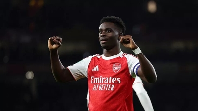 Saka បានផ្តល់កិច្ចសន្យាថ្មីជាមួយនឹងប្រាក់ខែខ្ពស់បំផុតនៅ Arsenal