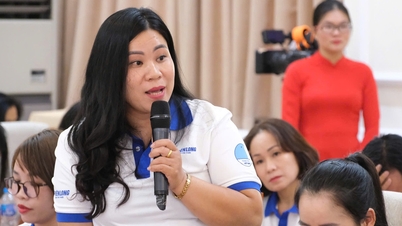 គ្រូ​នៅ​តំបន់​ភ្នំ​បារម្ភ​ថា​សិស្ស​នៅ​តែ​នាំ​បុរស​មក​សាលា។