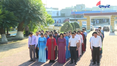 ទស្សនា​ទីបញ្ចុះសព​ទុក្ករបុគ្គល​ភ្នំ Thien But និង​ផ្នូរ​របស់ Huynh Thuc Khang