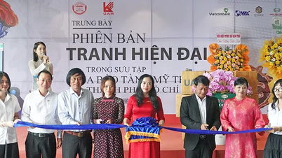 Khai mạc trưng bày “Phiên bản tranh hiện đại”