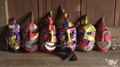 ماسک چوبی مرموز