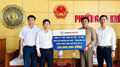 Khe-Ka Nak Hidroelektrik Santrali, fırtına ve sellerin yol açtığı hasarın giderilmesi için 500 milyon VND'den fazla bağışta bulundu.