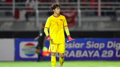 តើអ្នកណានឹងក្លាយជាអ្នកចាំទីលេខ 1 របស់ U.23 វៀតណាម? តើអ្នកចាំទីកម្ពស់ 1.91 ម៉ែត្រនឹងបាត់បង់តំណែងរបស់គាត់ទេ?