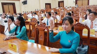 شورای مردمی استان گیانگ، سیاست سرمایه‌گذاری برای مرکز کنفرانس اپک به ارزش بیش از ۲۱,۸۶۰ میلیارد دونگ را تصویب کرد.