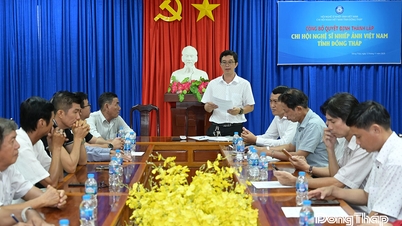 Dong Thap Fotoğraf Sanatçıları Derneği'nin Kuruluşu