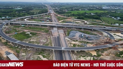 יו"ר הו צ'י מין סיטי, נגוין ואן דואוק: בקרוב תוקם סדרה של גשרים וכבישים שיחברו את הו צ'י מין סיטי לדונג נאי.