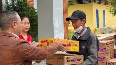 La Sociedad de la Cruz Roja de la ciudad recibió más de 6 mil millones de VND para ayudar a las personas afectadas por las inundaciones.