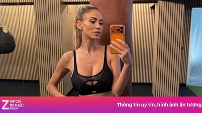 Soția sexy a lui Karius